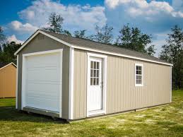 A backyard garage nem egy hely, hanem egy olyan csoport, ahol mindenkit szívesen látunk. Backyard Sheds Comparing 4 Best Selling Styles In 2020