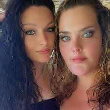 Can someone send me stickers in Match Masters?