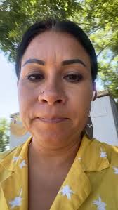 Am I wrong? Got noodle arms but tree trunk legs 😂