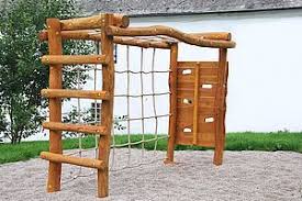 Sport Und Spielelemente Aus Robinienholz Ziegler Spielplatze Kinderspielplatz Garten Garten Spielplatz Kinderspielplatz