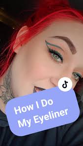 Transform Eyeshadow Into Eyeliner with Mehron Mixing Liquid