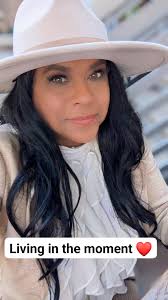 Having lunch at my favorite place 😊.., #fypシ #lunchtime  #businessopportunity #businessmeetings #luxuryrealestate #stagingsells  #johnscreek #realestateagent