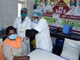 Jharkhand is a state in eastern india.6 the state shares its border with the states of bihar to the north, uttar pradesh to the northwest, chhattisgarh to the west, odisha to the south and west bengal to the. Jharkhand Health Officials Under Fire For Vaccination Order India Gulf News