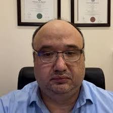 Salim Farhat's Instagram, Twitter & Facebook