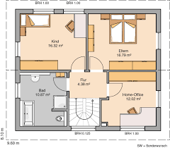 Familienhaus Cara Flache Dachneigung Haus Haus Planung Familienhaus