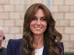 Queen Middleton's Instagram, Twitter & Facebook