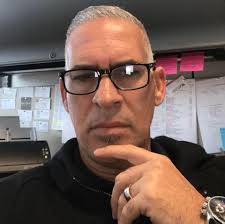 Jorge Sierra's Instagram, Twitter & Facebook