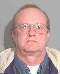 Sex Offenders Missing: 455 Registered Sex Offenders in Illinois Can't Be  Found