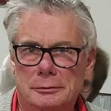 じゃあ、明らかにQuestloveのAnthony BourdainのためにSpotifyで作ったヨットロックのプレイリストを知ってる?  (親愛なるアンソニー:クエストラブのヨットロックのディフェンス)⛵️ 🛥️