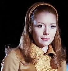 Tu ne peux en choisir qu'une : Tracy (Diana Rigg) ou Vesper (Eva Green) ? :  r/JamesBond