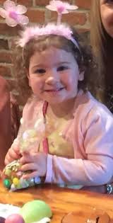 Robin Elia (@justluvmylife)