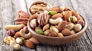 En effet, en plus d'être peu calorique, il vous donnera un vrai coup il est également important de noter que certains fruits secs sont également très peu caloriques comme, par exemple Sante Et Nutrition Nutrition Saine Nutrition Les Noix Et Leurs Vertus Espaces
