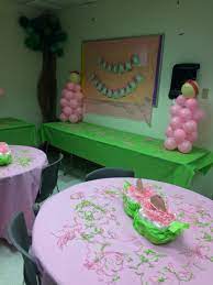 Two Peas In A Pod Baby Shower Theme For Twin Baby Girls Twin Girls Baby Shower Twins Baby Shower Baby Shower Cakes Girl