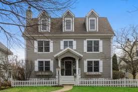 Maybe you would like to learn more about one of these? 627 S Thurlow St Hinsdale Il 60521 38 Photos Mls 10728843 Movoto