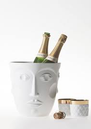 Powdery Finish The Sparkling Champagne Cooler Faces With A Satin Matt Surface Siegerbyfurstenberg Faces Sektkuhler Champagnerkuhler Blumen Vase