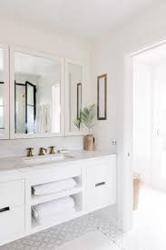 A Vintage Hawaiian Beach Cottage Restored And Ready For Relaxation Remodelista Beach House Bathroom Chic Beach House Beach House Interior Design
