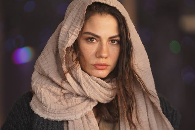 Io sono Farah: serie turca Canale 5, trama, cast, quando inizia | iO Donna