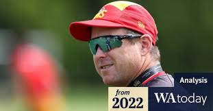 Why the Gold Coast Suns backed Stuart Dew as coach over Alastair Clarkson :  r/AFL