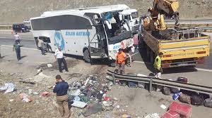 Kaza, saat 16.30 sıralarında beşiktaş meydanı'nda geldi. Gaziantep Otobus Kazasi Haberleri Nationalturk