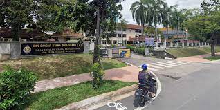 2 storey terrace house for rent @ss21. Sesneximpm Cnm