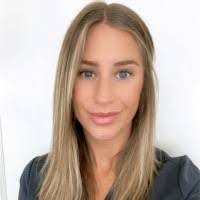 Courtney Allard's Instagram, Twitter & Facebook