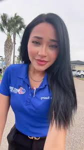 Was hoing to break dance but last time i almost got ranned over so nvm  besties. Look at my ex btw… im talking about the trash.. #bertogdenchick