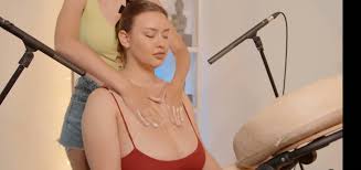 ASMR Neck And Shoulders Massage By Barber Lady Sandra To Liza - EPORNER