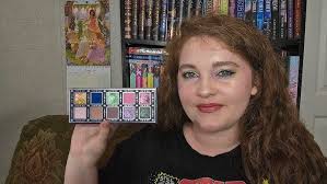 Strange & Unusual vs Recently Deinfluenced: How Similar Are They?