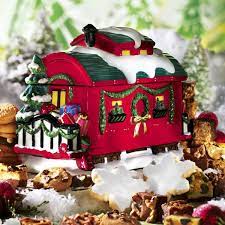 Since the recipient already scored these jars i'm sharing my diy/wip cookie jar. Christmas Caboose Cookie Jar Mrs Fields
