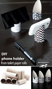 Dit Is Een Leuke Telefoonhouder Voor Iedereen Die Het Iritant Vind Om Je Telefoon Vast Te Houden Super Leuk Om Te Ma Elisi Fikirleri Tuvalet Kagidi Tuvaletler