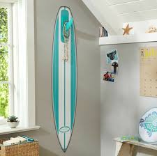 Les planches de surf classiques. Deco Planche De Surf Idees Comment Recycler L Ancienne Planche
