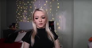 As of 2021, zoe laverne's is not dating anyone. Why Is Zoe Laverne Crying Now Did She Really Abuse A Minor Film Daily