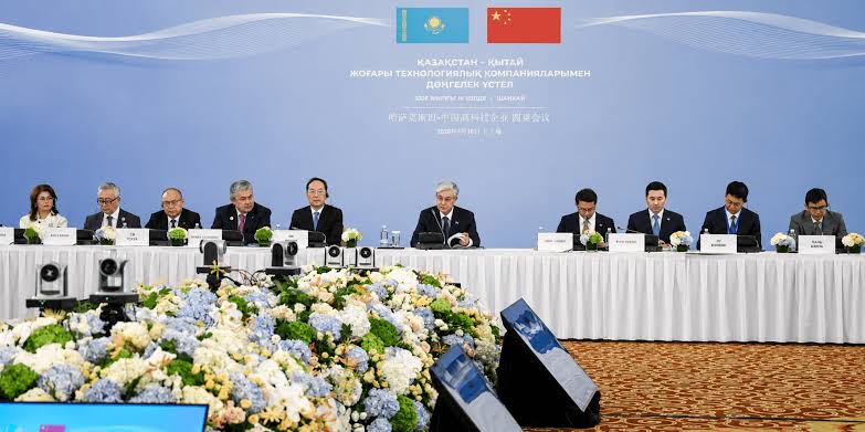 Kazakhstan and China Sign Deals Worth Over $15 Billion ...