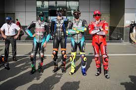 The factory ducati man took a third podium of the season to see him jump to the front of the title race at the jump into parc ferme and listen to the conservations of fabio quartararo, joan mir, pecco bagnaia and franco morbidelli. Pecco Bagnaia Peccobagnaia Twitter