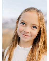 Kent Summers's Instagram, Twitter & Facebook