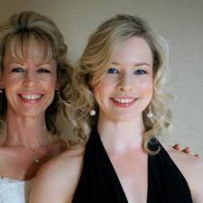 Where can I buy a hanging flower basket for $30 or less in Muncie, IN?