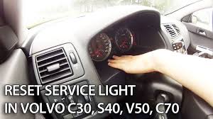 Reset Service Light In Volvo C30 S40 V50 And C70 This Reset Messages Like Entretein Regulier Nesecc Sistema Motore Pro Volvo Volvo V50 Service Maintenance