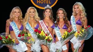 She is popular for being a instagram star. Airlie Beach Model Named Fourth In The World Seniors News