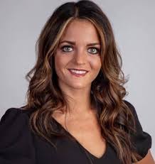 8455 Chesapeake Dr, Northfield, OH 44067