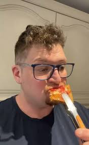 People stare and laugh wherever I go because of how I have to eat'