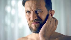 Tinnitus So Werden Sie Das Pfeifen Im Ohr Los Audibene De