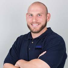 Luke Connell's Instagram, Twitter & Facebook