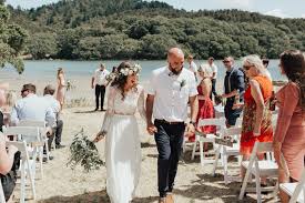 Katie Matt S Organic Wedding In Whangamata Nouba Com Au Organic Wedding Wedding New Zealand Wedding