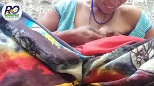 Bold saree pussy flash - Upskirt in daring places - X-rated gallery