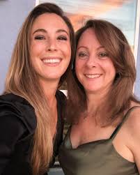 Kim Corsi's Instagram, Twitter & Facebook