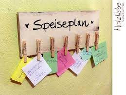 Erlauben sie mir, dass ich sie auf ihrem persönlichen weg zu einer gesunden und ausgewogenen ernährung speiseplan. Speiseplan Schild Mit Wascheklammern Wascheklammern Planer Basteln Mit Wascheklammern