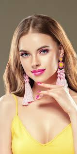 Girl Model Makeup Pretty 1080x2160 Wallpaper Girl Model Gorgeous Girls Beautiful Girl Face