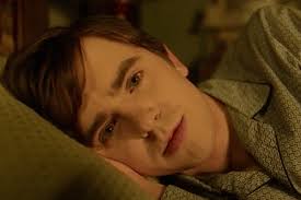 Freddie Highmore's 'Bates Motel' Finale Performance -- Norman Dies
