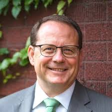 Rod Ward's Instagram, Twitter & Facebook