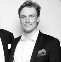 800+ "Wyatt" profiles